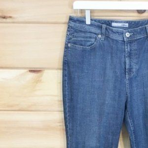 Chicos Straight leg mid rise medium wash jeans 1.5